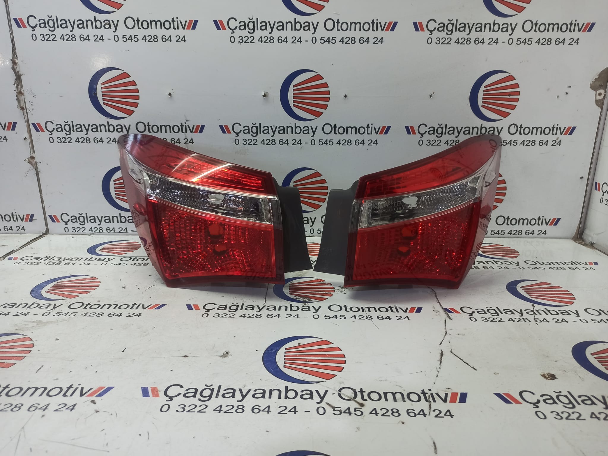 Toyota Corolla 2013 sağ sol stop lambası